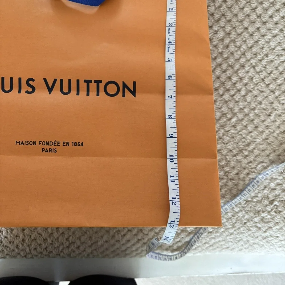 Louis Vuitton louis vuitton